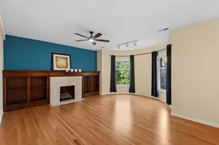 4536 N Sheridan Rd, Chicago, IL 60640 - Photo 5