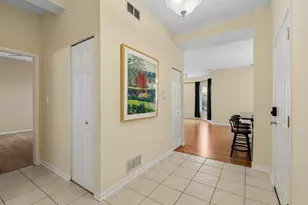 4536 N Sheridan Rd, Chicago, IL 60640 - Photo 3