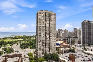 1660 N La Salle Dr, Chicago, IL 60614 - Photo 3