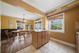 1446 Manchester Ave, Westchester, IL 60154 - Photo 9