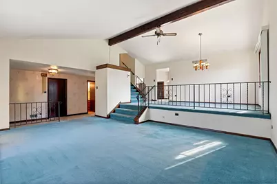 10917 Circle Court, Palos Hills, IL 60465 - Photo 5