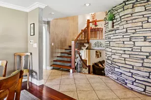 6833 N Concord Ln, Niles, IL 60714 - Photo 3
