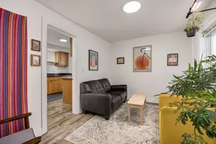 640 W 44th St, Chicago, IL 60609 - Photo 11