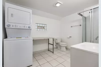 640 W 44th Street, Chicago, IL 60609 - Photo 21