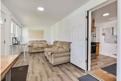 640 W 44th Street, Chicago, IL 60609 - Photo 17