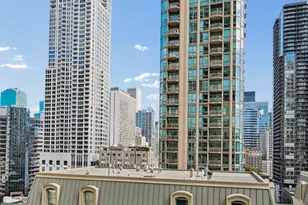 25 E Superior St, Chicago, IL 60611 - Photo 5