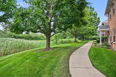 3 4 Seasons Court, Elmhurst, IL 60126 - Photo 25