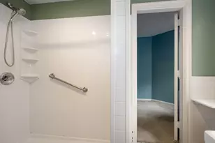 5555 N Sheridan Rd, Chicago, IL 60640 - Photo 15