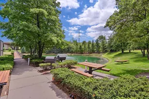 9715 Woods Dr, Skokie, IL 60077 - Photo 25