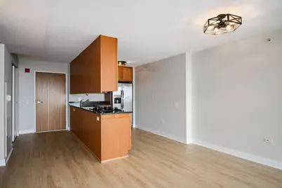 9715 Woods Drive #1209, Skokie, IL 60077 - Photo 3