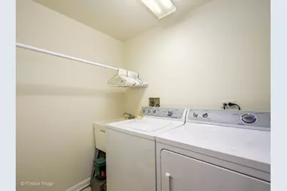 7071 W Touhy Avenue #408, Niles, IL 60714 - Photo 17