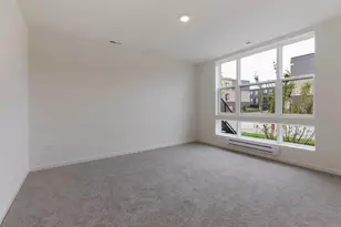 1289 Lakepointe Dr, Schaumburg, IL 60173 - Photo 13