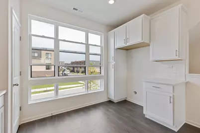 1289 Lakepointe Drive, Schaumburg, IL 60173 - Photo 15