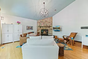1543 N St Marys Rd, Green Oaks, IL 60048 - Photo 15