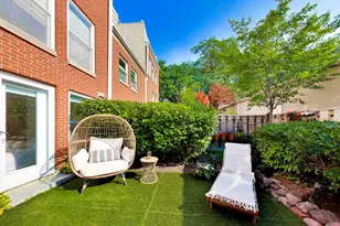 701 S Carpenter St, Chicago, IL 60607 - Photo 31