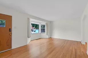 9932 S Maplewood Ave, Chicago, IL 60655 - Photo 3