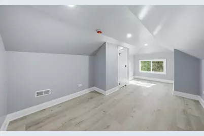 7545 S Rhodes Avenue, Chicago, IL 60619 - Photo 11