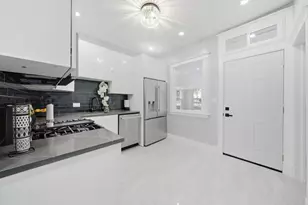 7545 S Rhodes Ave, Chicago, IL 60619 - Photo 7