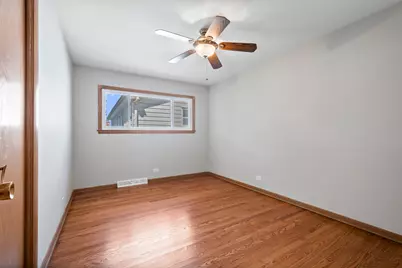 600 Florence Drive, Park Ridge, IL 60068 - Photo 13