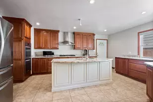 600 Florence Dr, Park Ridge, IL 60068 - Photo 9