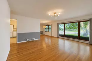 124 Harlem Ave, Glenview, IL 60025 - Photo 5