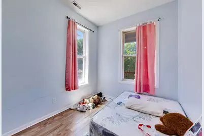 1418 S Saint Louis Avenue, Chicago, IL 60623 - Photo 29