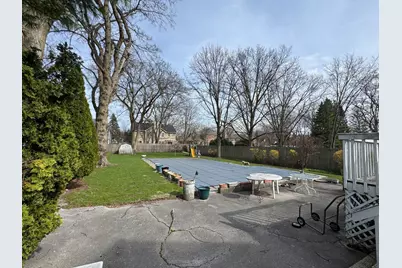 933 Harms Road, Glenview, IL 60025 - Photo 5