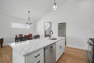 3139 Palmer Dr, Champaign, IL 61822 - Photo 17