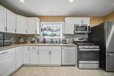 8043 Salisbury Avenue, Lyons, IL 60534 - Photo 7