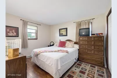 6 Ridgewood Road, Elk Grove Village, IL 60007 - Photo 11