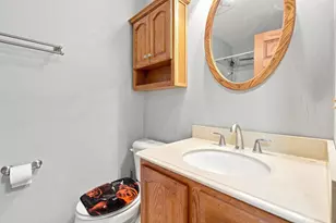 105 Spruce Dr, Colona, IL 61241 - Photo 9