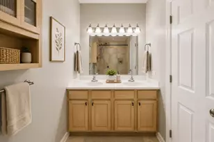 2455 W Arthington St, Chicago, IL 60612 - Photo 11