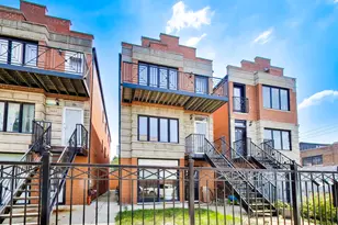 2455 W Arthington St, Chicago, IL 60612 - Photo 1