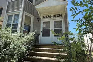 1842 N Keeler Ave, Chicago, IL 60639 - Photo 9