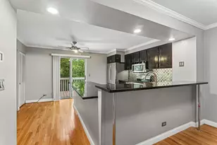 95 N Macgillis Dr, Round Lake, IL 60073 - Photo 11