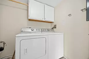 460 Mayflower Ln, Bartlett, IL 60103 - Photo 27