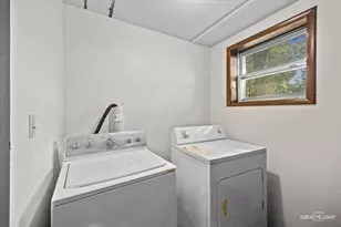 8N486 Thomas Rd, Hampshire, IL 60140 - Photo 15