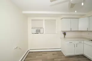 2402 N 76th Ct, Elmwood Park, IL 60707 - Photo 13