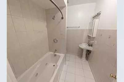 1106 W Taylor Street #2nd-Flr, Chicago, IL 60607 - Photo 7