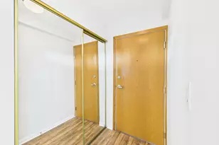 9514 W Lawrence Ave, Schiller Park, IL 60176 - Photo 41