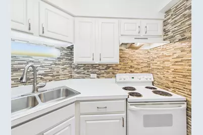 9514 W Lawrence Avenue #2406, Schiller Park, IL 60176 - Photo 19