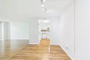 9514 W Lawrence Ave, Schiller Park, IL 60176 - Photo 13
