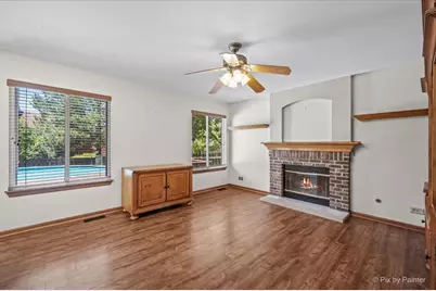 1173 Moonstone Run, Lake in the Hills, IL 60156 - Photo 15