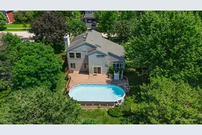 1173 Moonstone Run, Lake in the Hills, IL 60156 - Photo 45