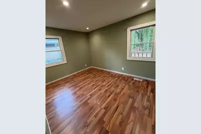 415 Krause Avenue, Streamwood, IL 60107 - Photo 11
