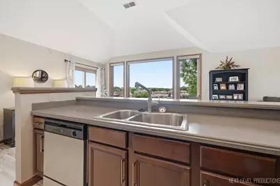 100 N River Lane #401, Geneva, IL 60134 - Photo 13
