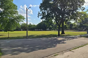 1711 W Jarvis Ave, Chicago, IL 60626 - Photo 23