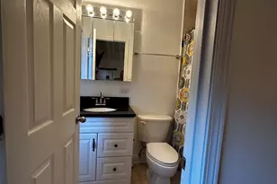 1711 W Jarvis Ave, Chicago, IL 60626 - Photo 17