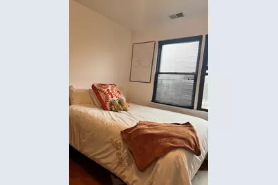 1711 W Jarvis Avenue #201, Chicago, IL 60626 - Photo 19