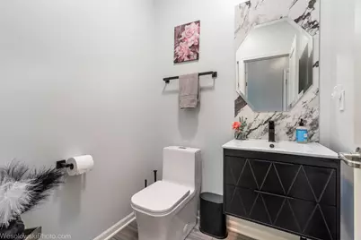 321 S Pointe Avenue, South Elgin, IL 60177 - Photo 17